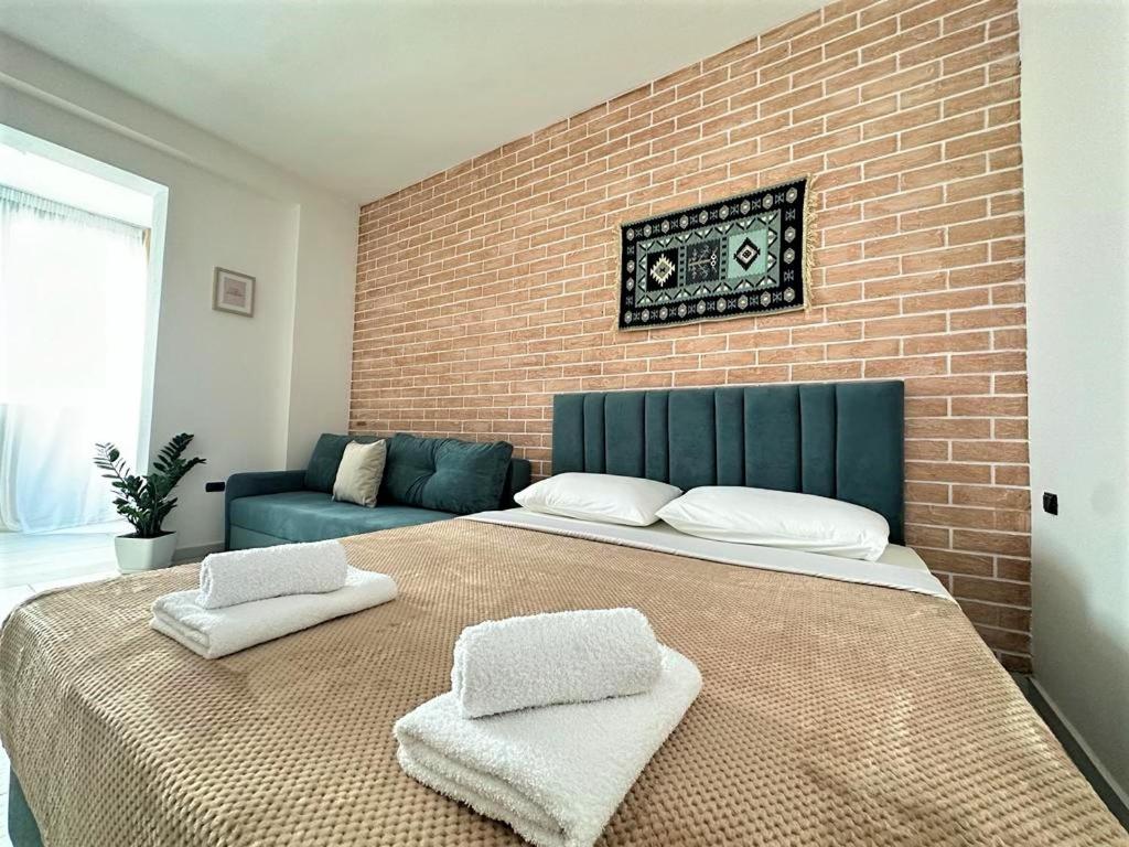 Apartament Trea - Port Side